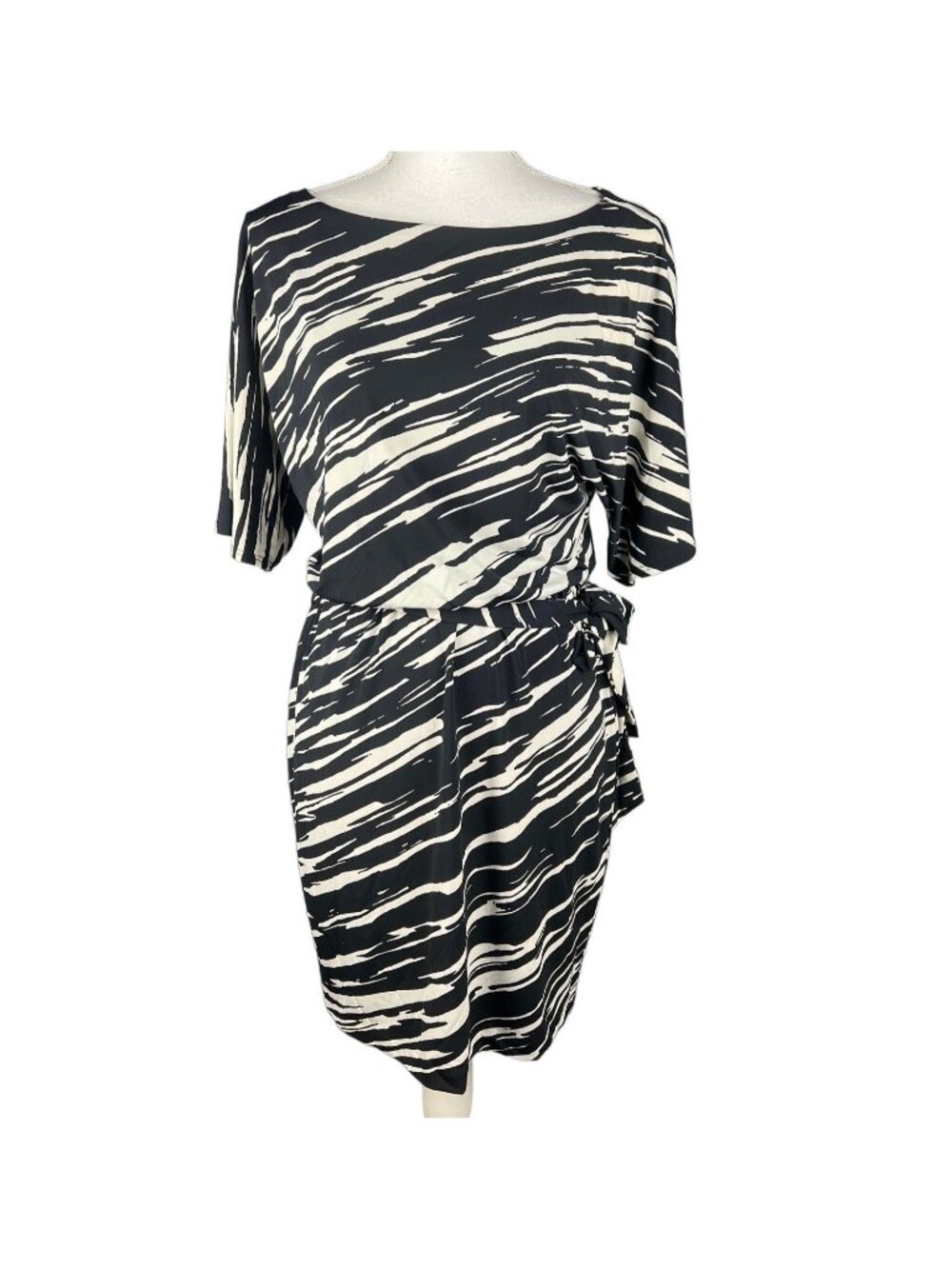 Trina Turk Black & White Faux Wrap Dress Size 2 Zebra Print Short Sleeve
